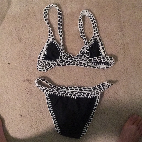 Knit style black bikini - Picture 2 of 2